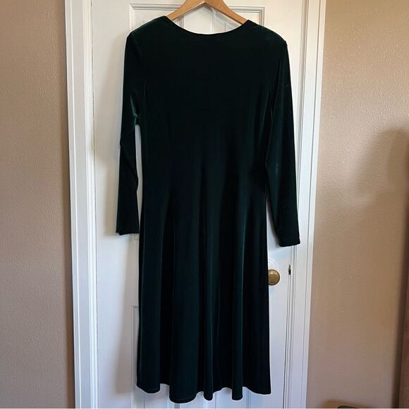 Vintage Emerald Green Velvet Long Sleeve Dress - Picture 3 of 12